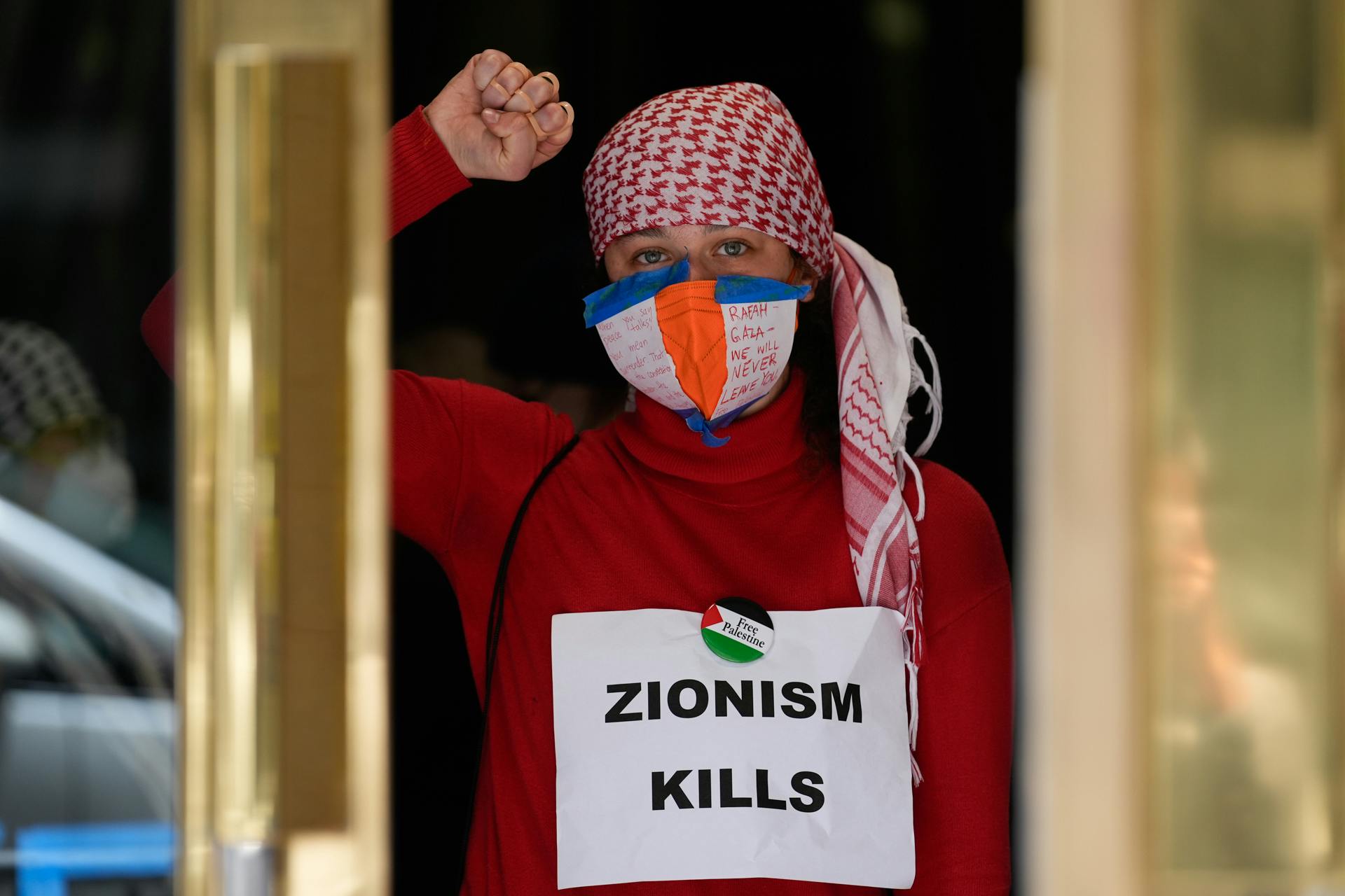 Pro-Palestinian Agitators Storm Israeli Consulate